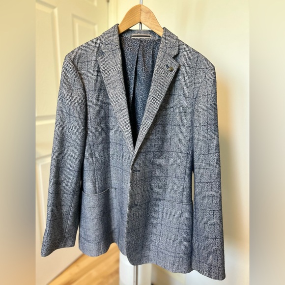 Blazers - Picture 12 of 16